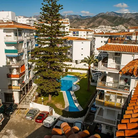 דירה A Un Paso De Peatonal Del Balcon De Europa! *