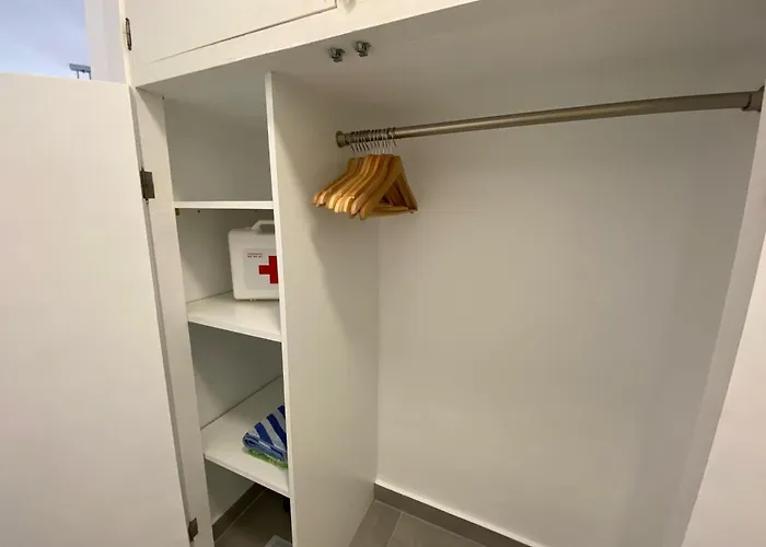 Apartment ¡a Un Paso De Peatonal Del Balcon De Europa! Nerja