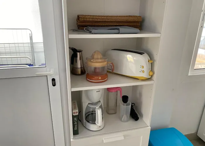 A Un Paso De La Zona Peatonal Del Balcón De Europa Apartamento