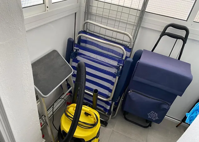 A Un Paso De La Zona Peatonal Del Balcón De Europa Apartamento